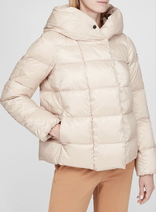 Легкий та теплий пуховик куртка peuterey оригінал хс-с