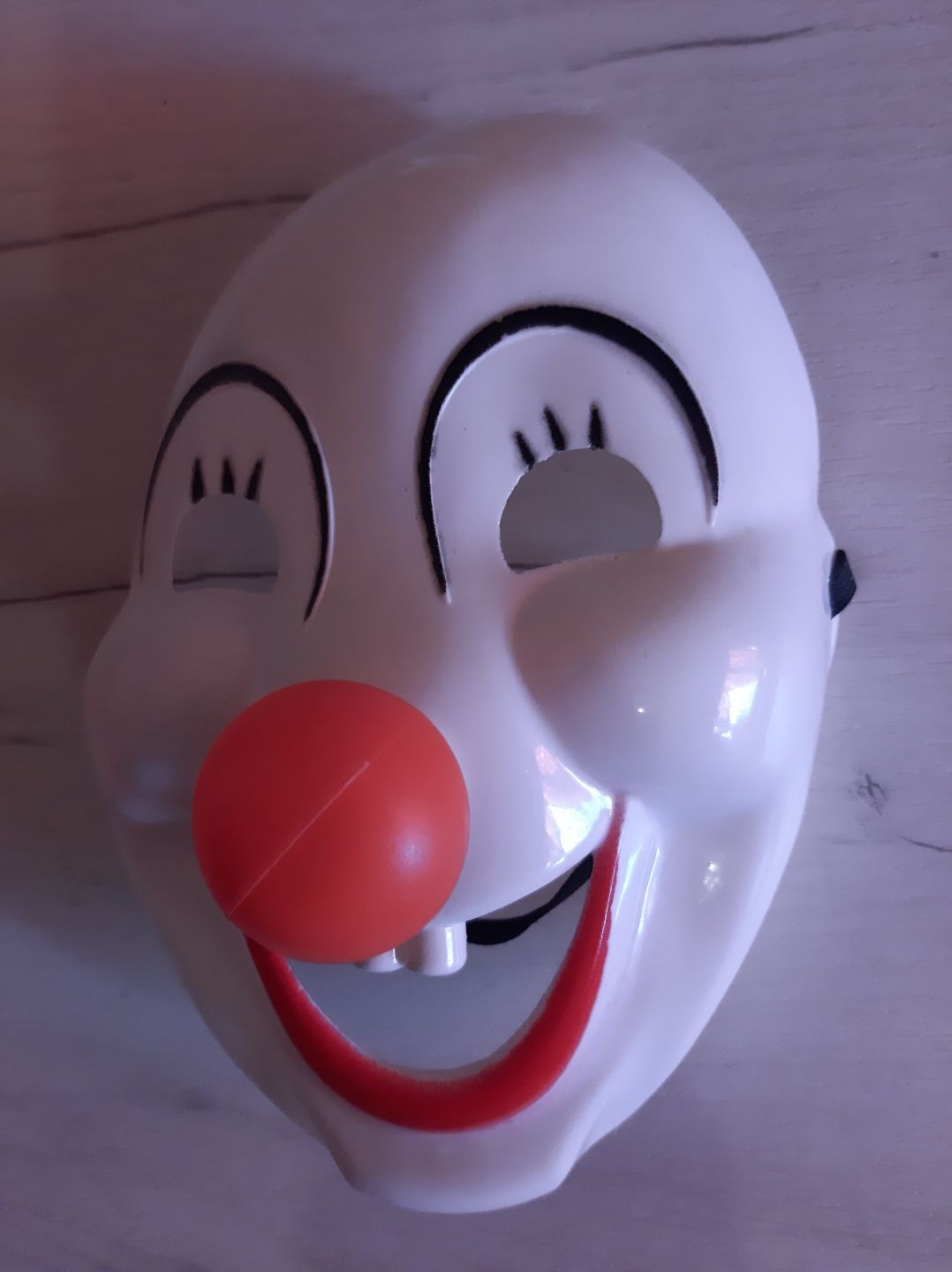 Новая карнавальная маска Клоун