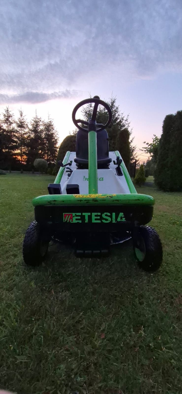 Traktorek Etesia Bahia Kawasaki 13hp