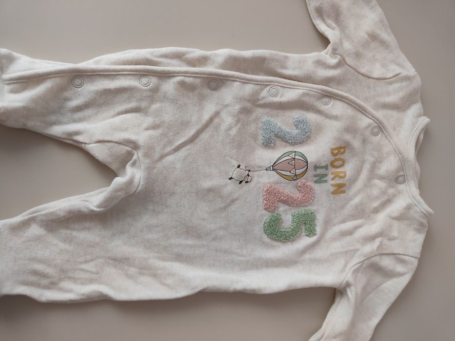 Pajacyk dla noworodka