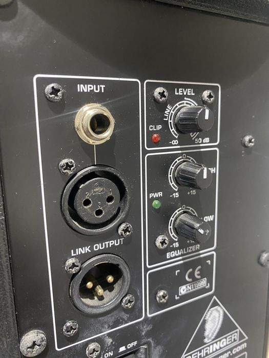 Колонки, акустичні системи, Behringer eurilive b212