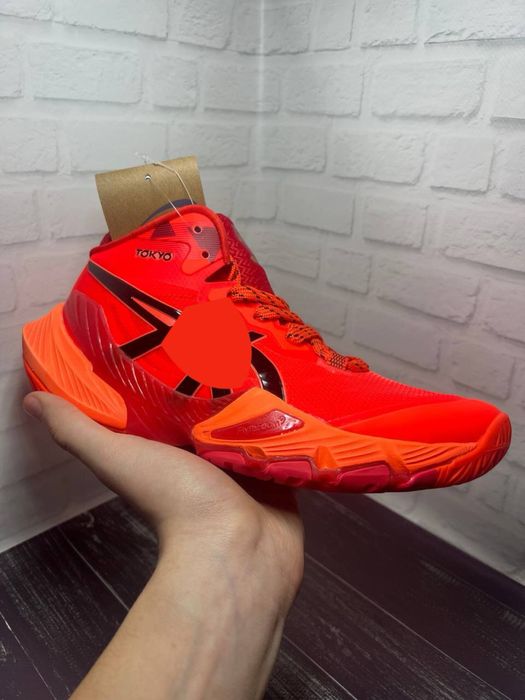 Волейбольні кросівки Асікс Metarise