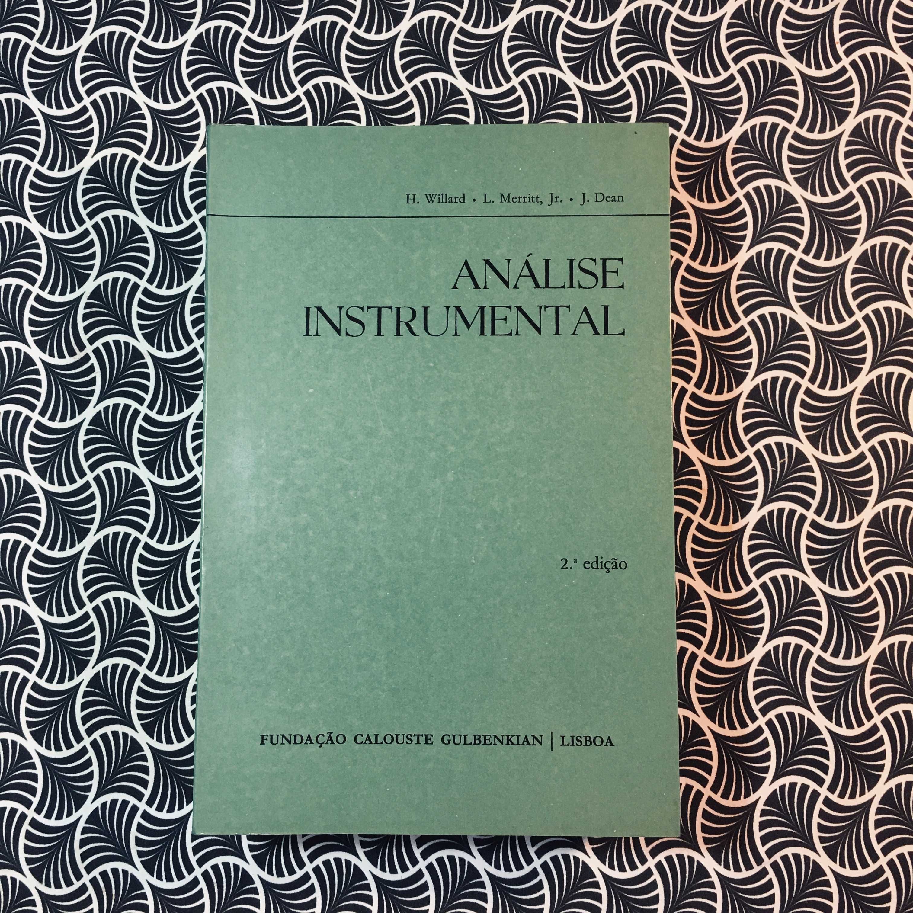 Análise Instrumental - H. Willard / L. Merritt / J. Dean