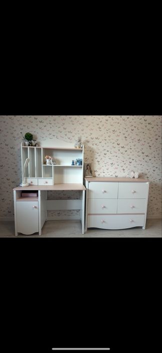 Meble: biuro, nadstawka, komoda, szafa, regal, lozko, szafka nocna