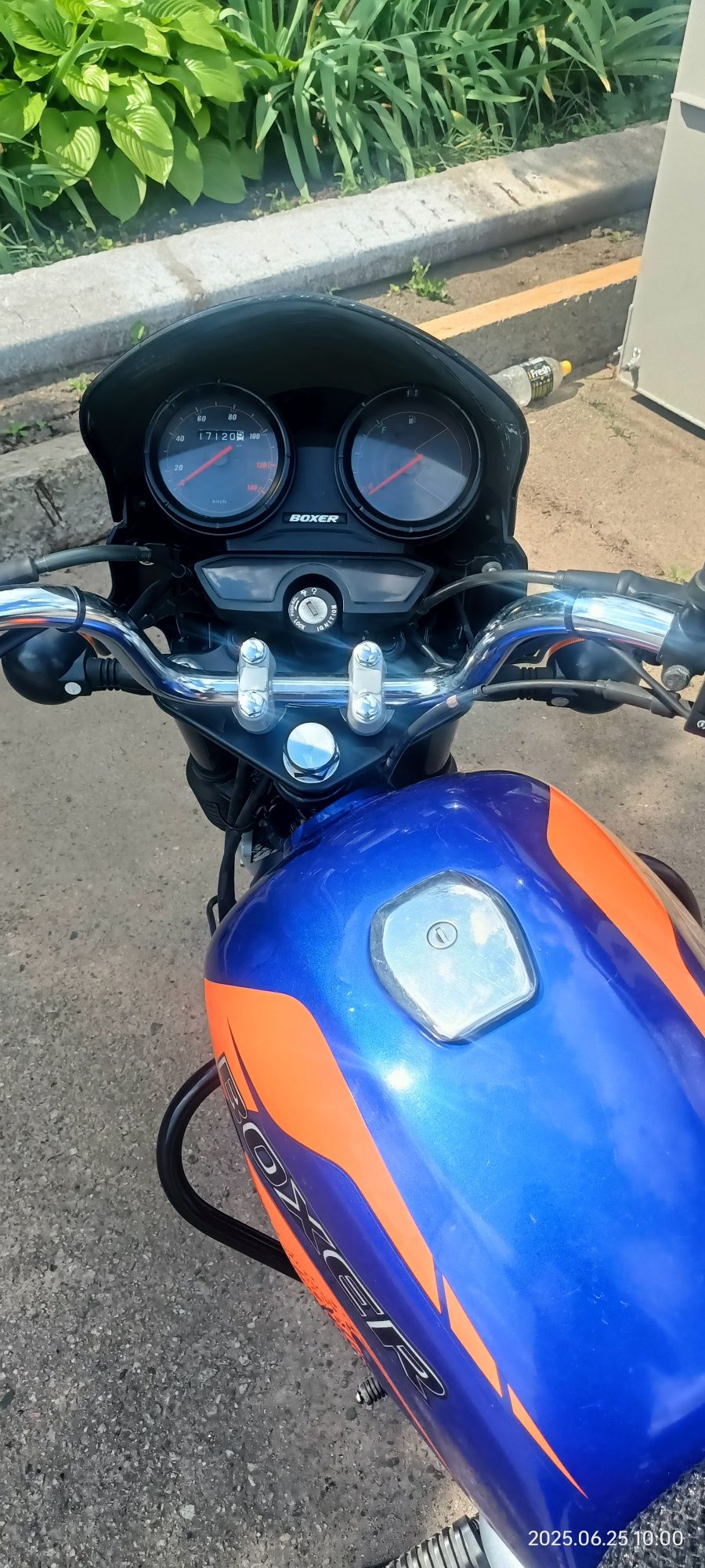 Мотоцикл Bajaj Boxer 125x