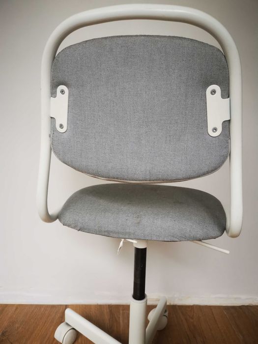 Fotel dziecięcy obrotowy Ikea