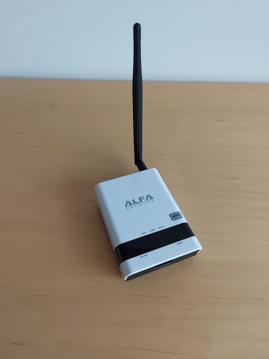 Router Alfa R36 USB Wi-Fi
