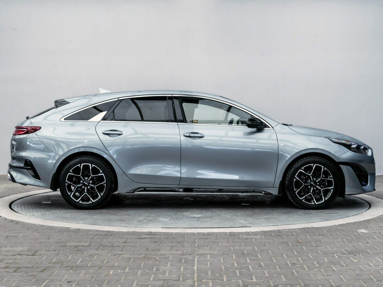 Kia ProCeed Kia ProCeed 1.5 T-GDI 7DCT GT-Line Salon Polska