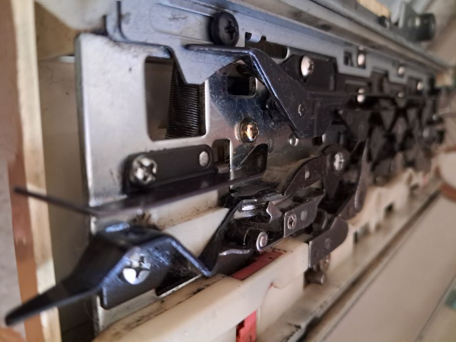 пропозиція -2000 до кінця тижня! Двох фонтурна вязальна машина