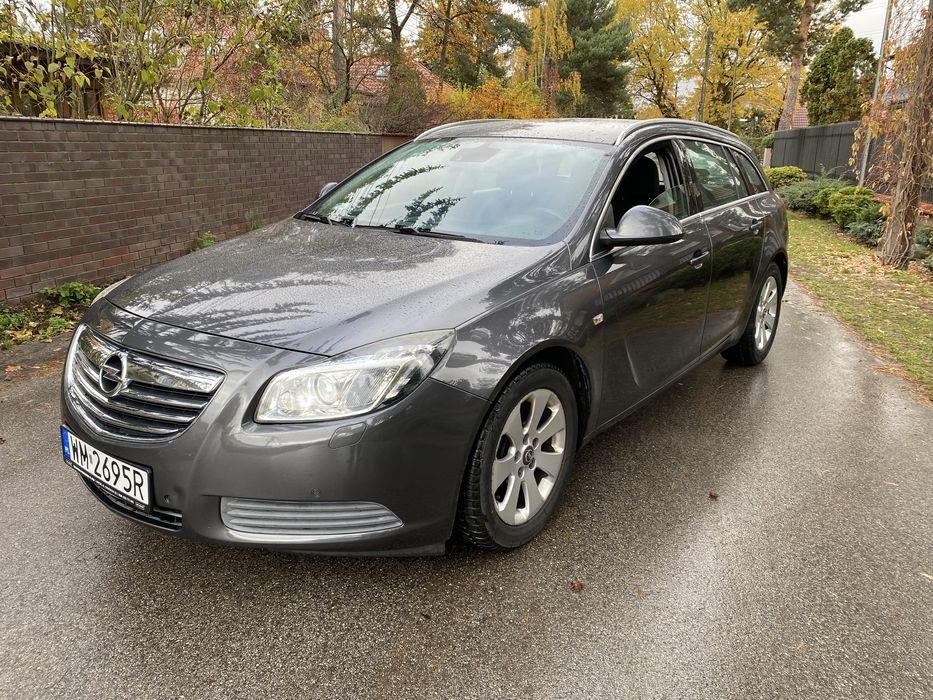 Na sprzedaż Opel Insignia 2.0 lpg automat 2011 rok dobry stan zamiana