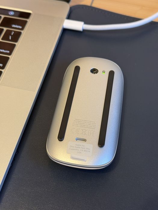 Sprzedam nową myszkę Apple Magic Mouse!
