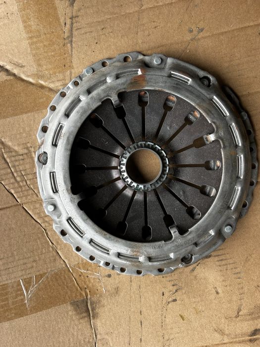 Щеплення Luk citroen c5 c8 пежо 406 607 807