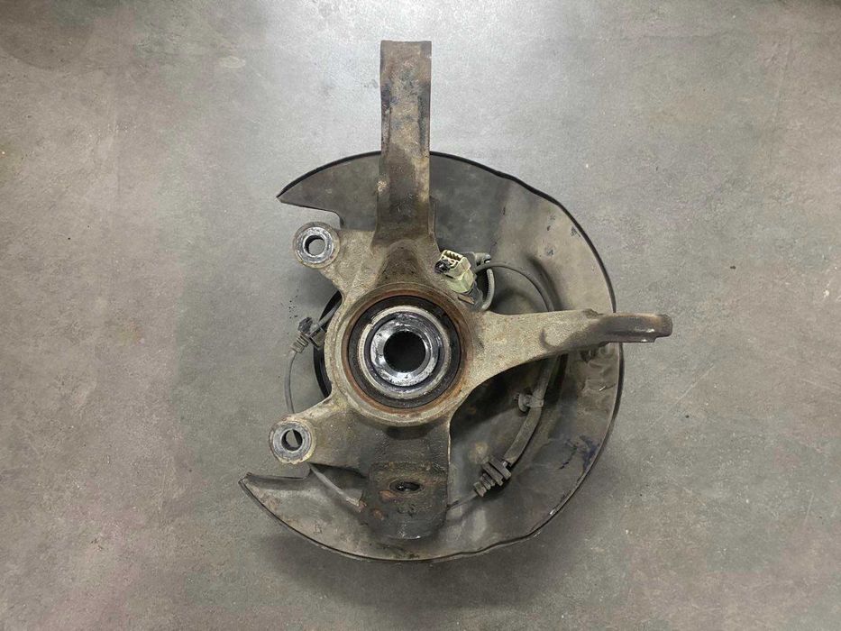 Ступиця цапфа кулак повортний правий Honda CR-V CRV 07-12р.