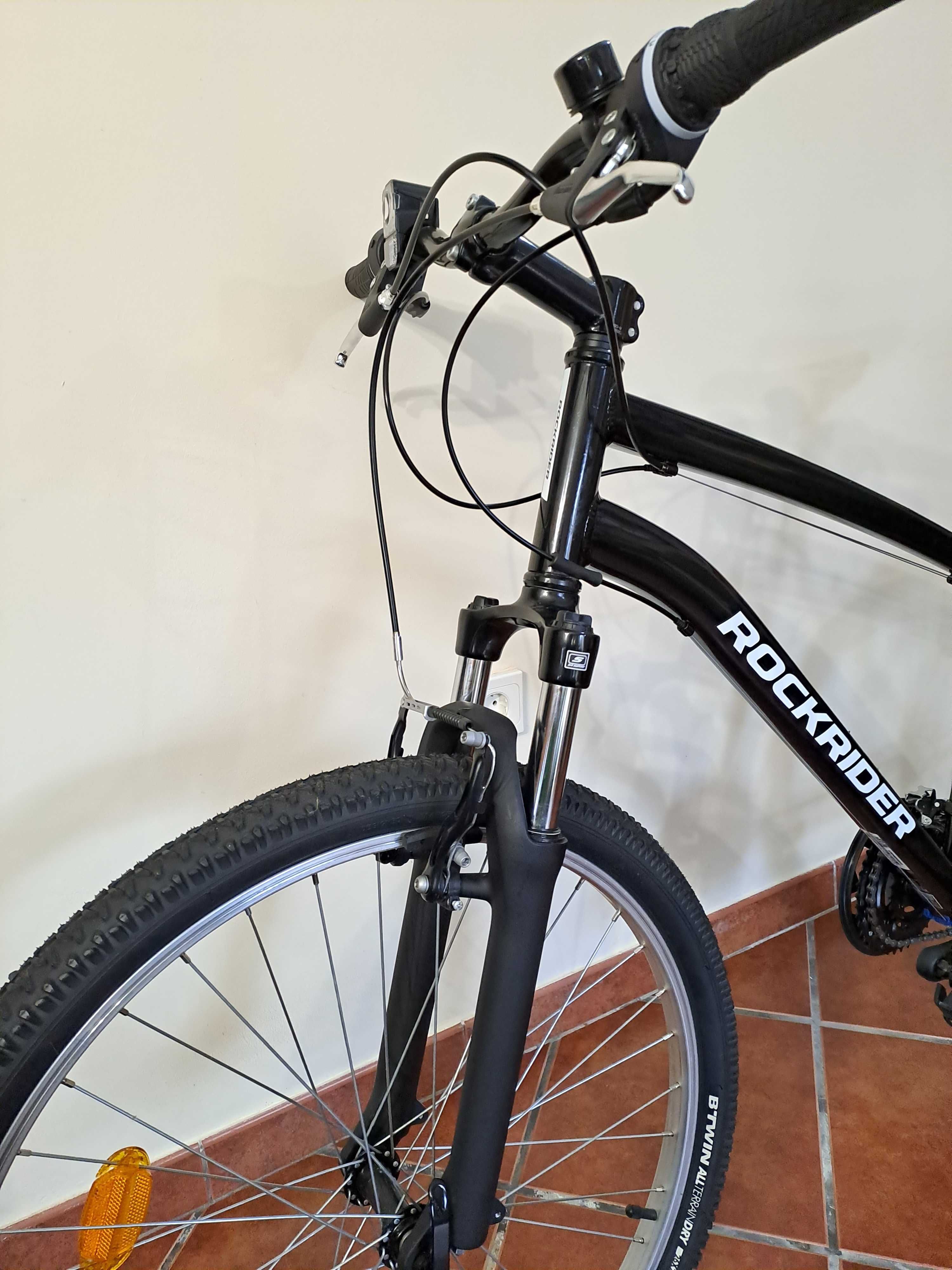 Bicicleta Rockrider ST 50 (NOVA), tamanho L, roda 26