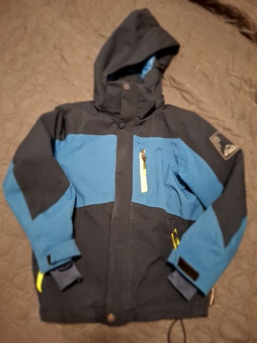 Kurtka zimowa r. 134 dla chłopca
