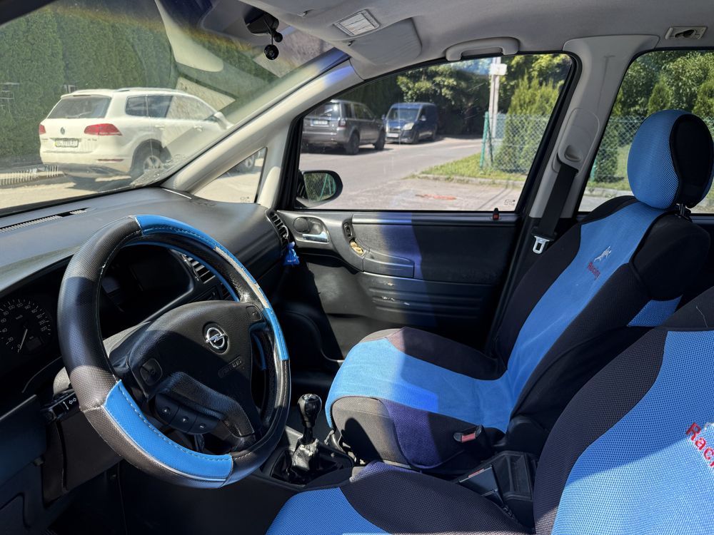 Opel Zafira A 2000 1.8 бензин 7 місць Опель Зафіра А