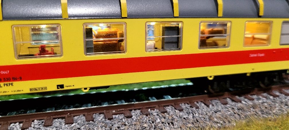 Wagon techniczny Y PKP Energetyka Robo h0 1:87 oświetlenie.