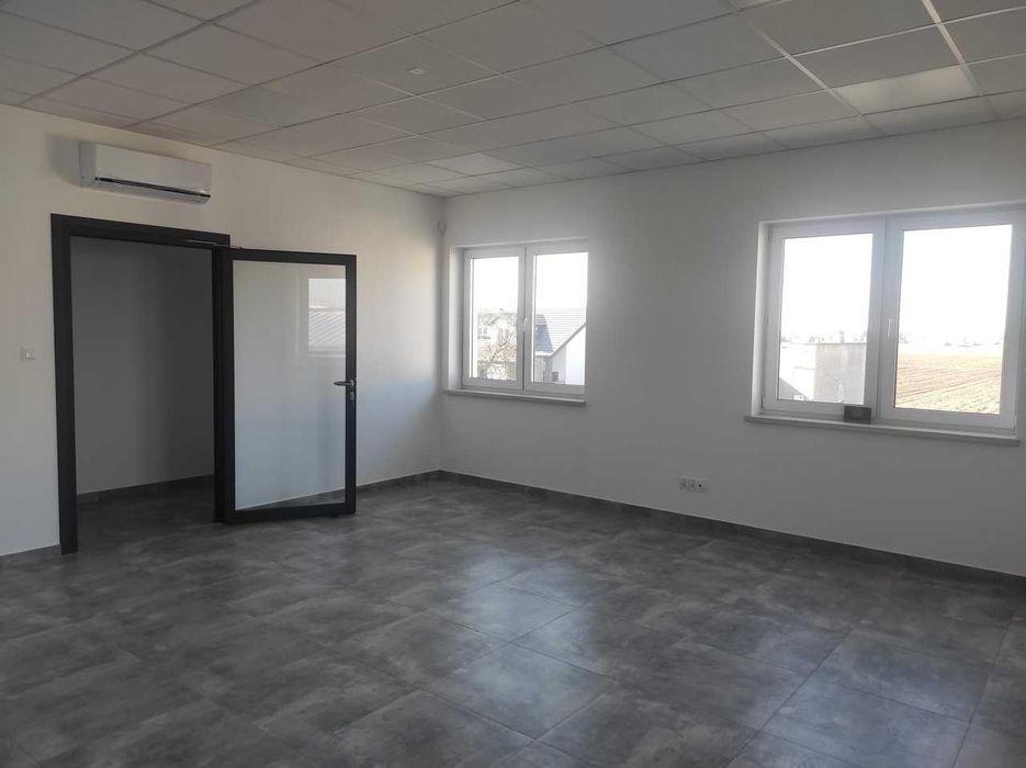 Hala magazynowa 640m2 + biuro 106m2 Ożarów Mazowiecki