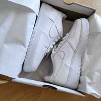 Nowe buty Nike Air Force 1 białe rozmiar 38.5