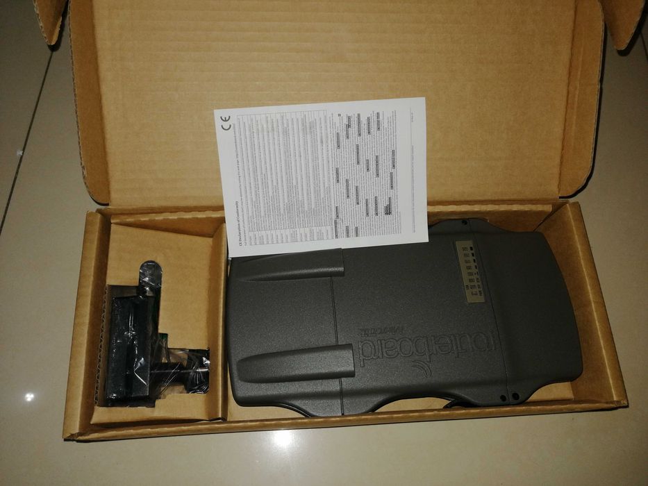MikroTik NetMetal 5 RB922UAGS-5HPacD-NM nowy