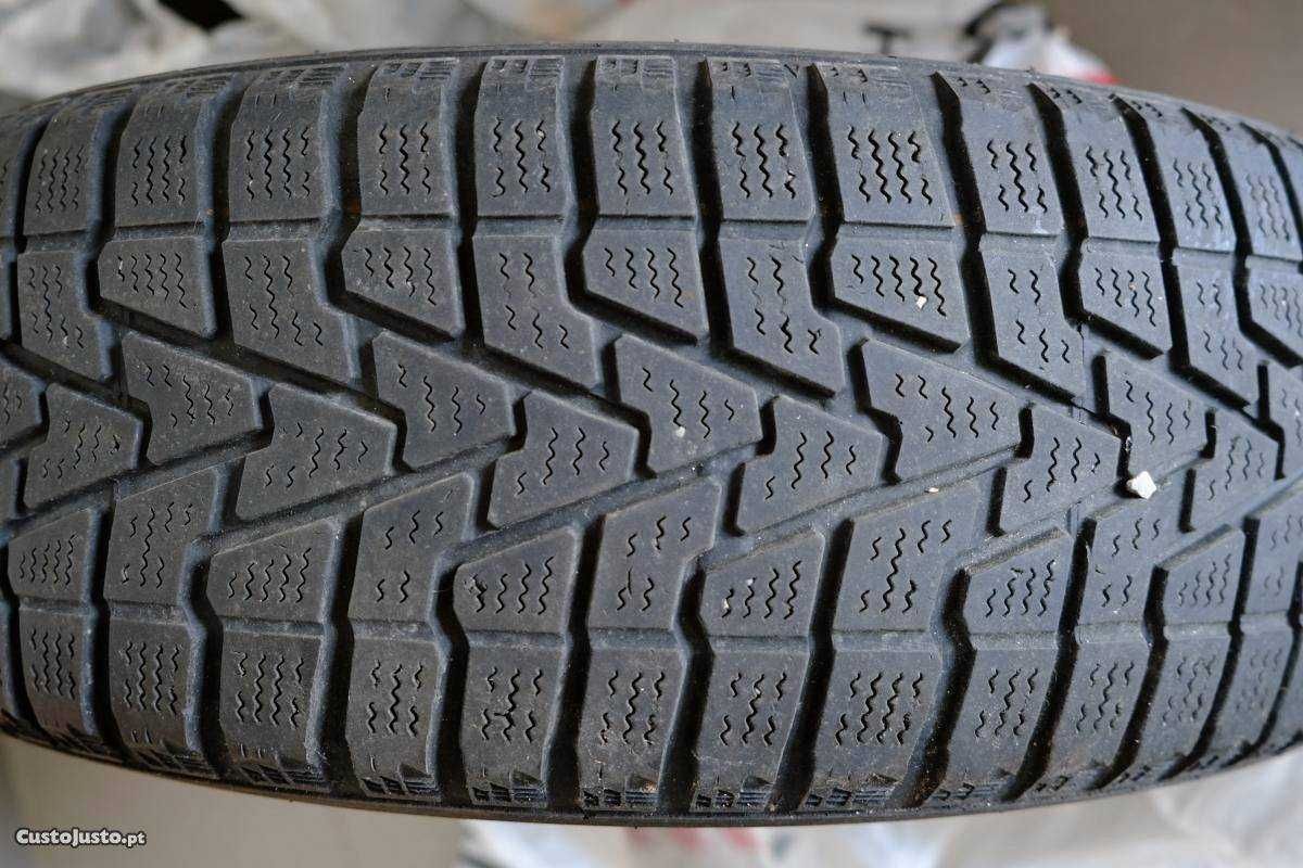 Jantes em aço e pneus BRIDGESTONE WT-12 195/65 R15