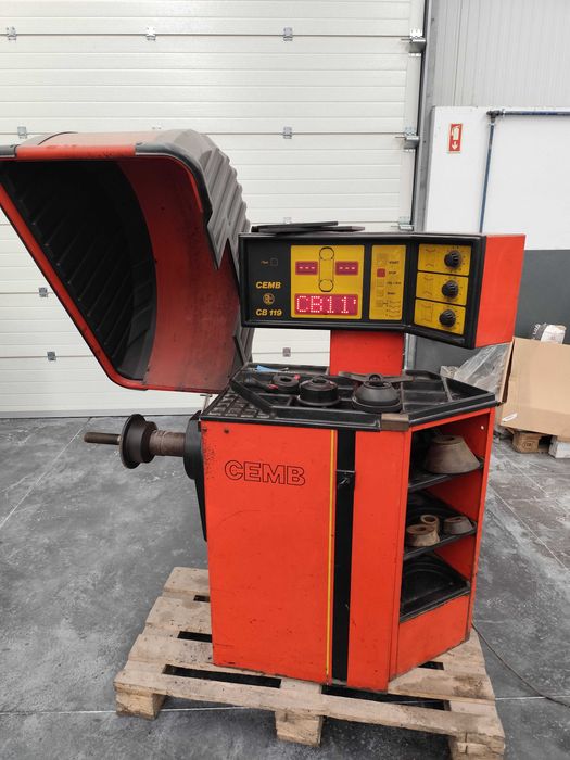 Máquina calibrar rodas Cemb