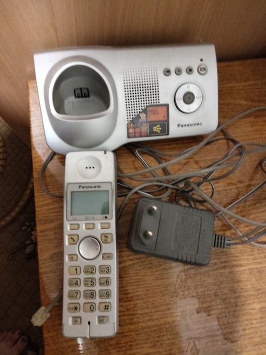 Стационарный телефон