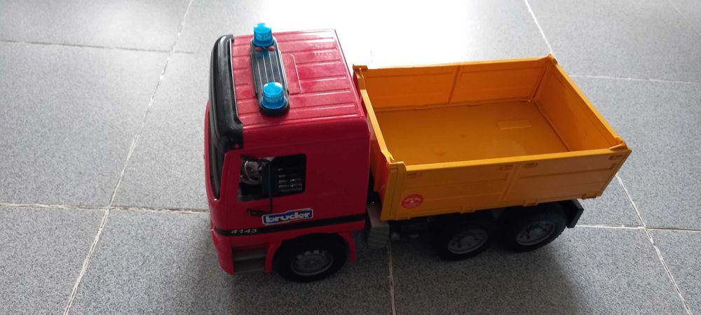 Vendo brinquedos