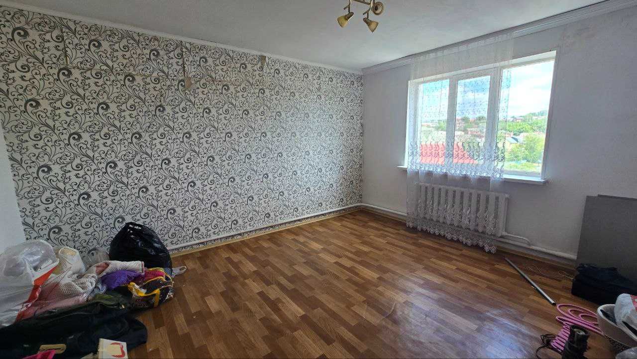 Продаж просторого будинку на Ружичній!