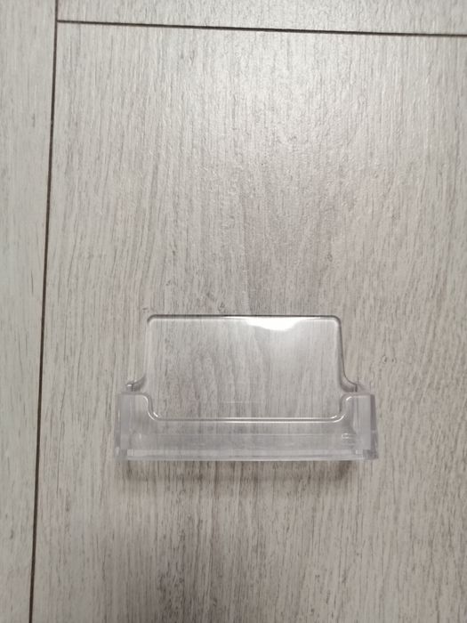 Nowy stojak na wizytówki na biurko