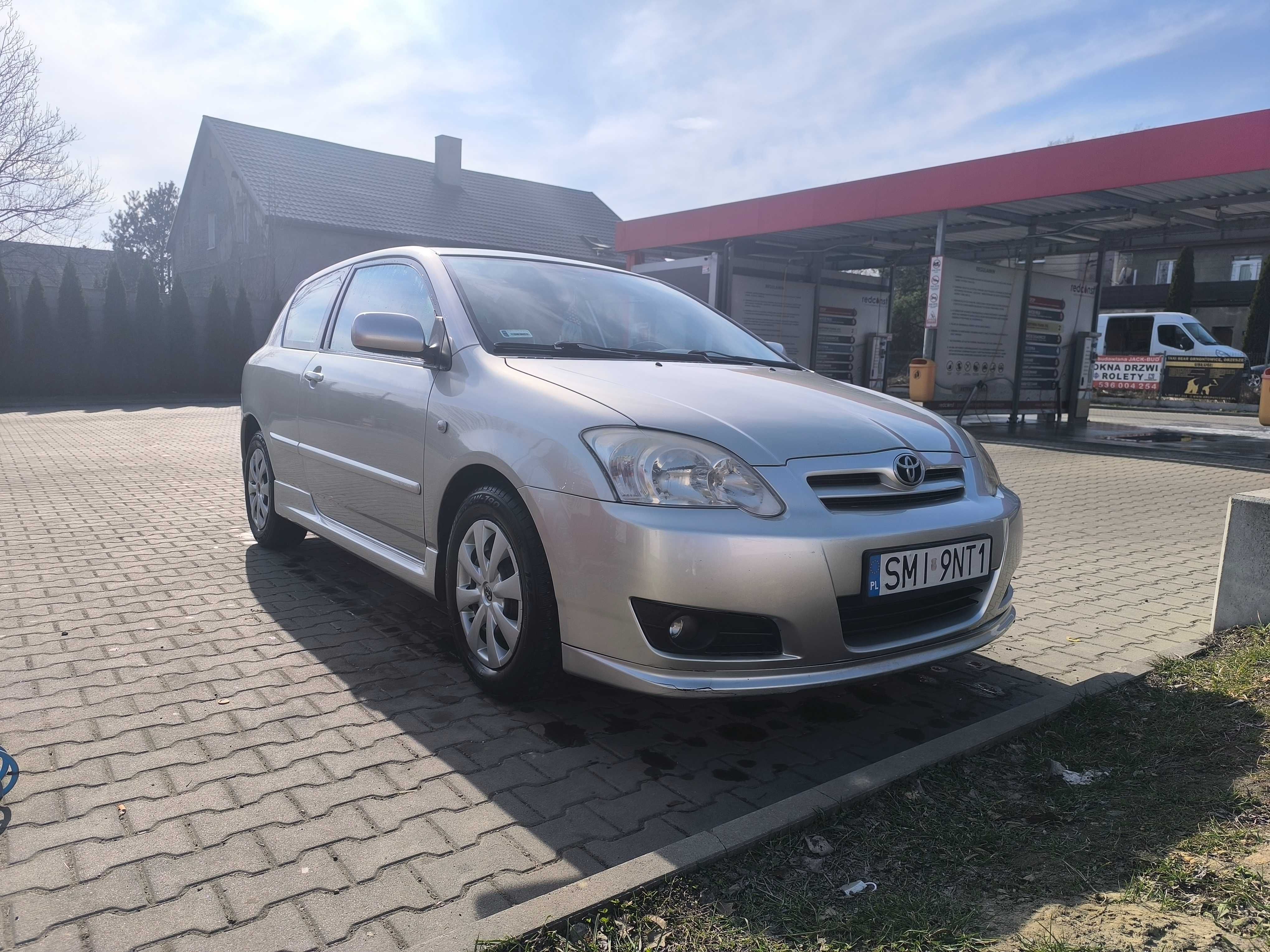 Toyota Corolla E12 2005r