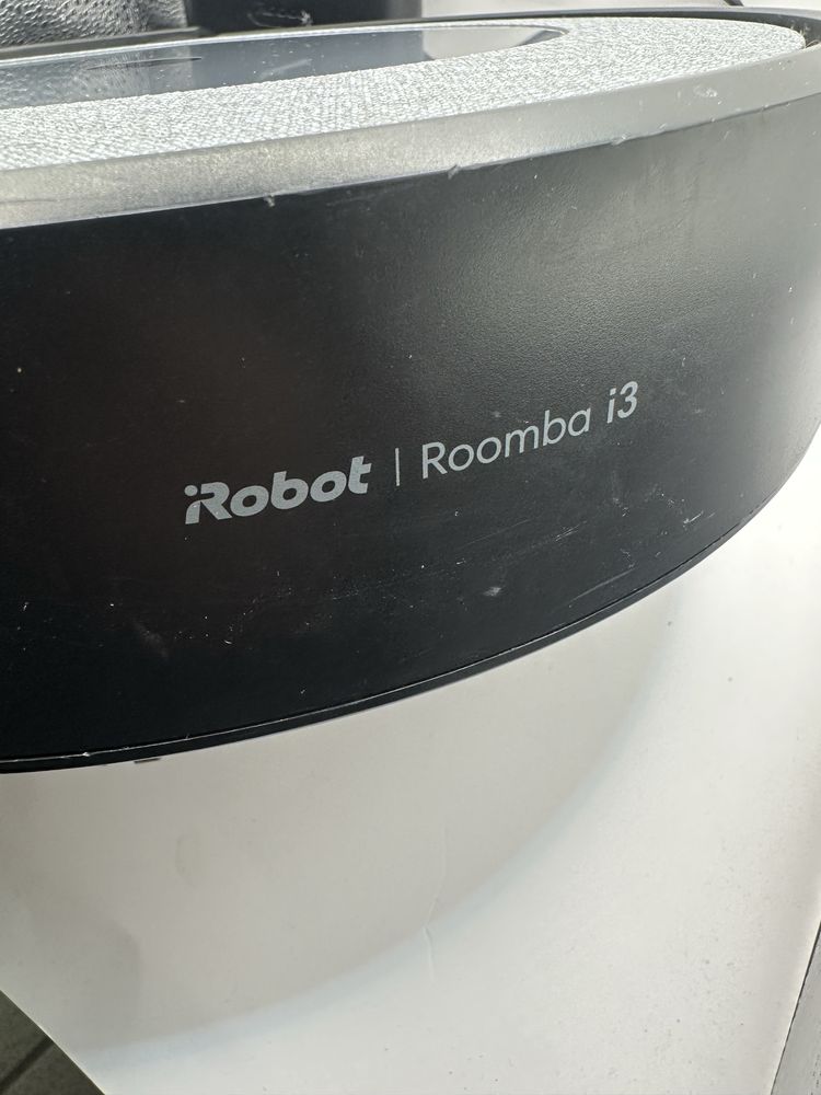 Robot sprzatajacy roomba i3