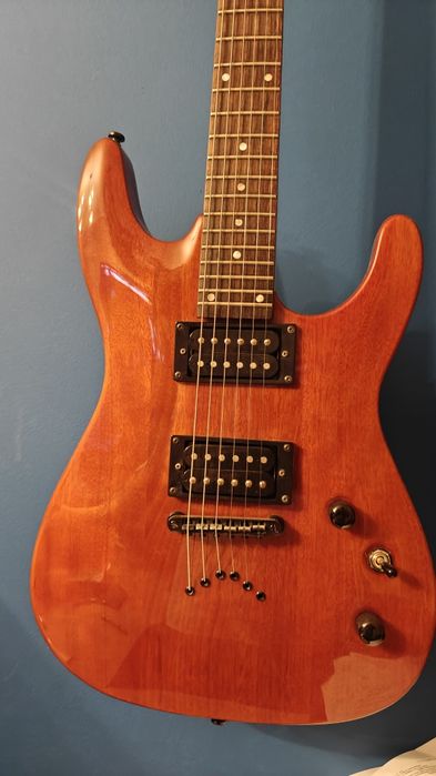 Piękna ustawiona - Gitara elektryczna Dean Vendetta - super stan - HH