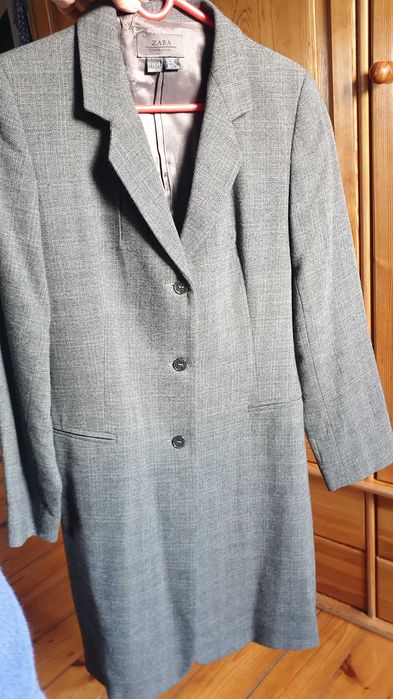 Lekki plaszczyk wiosenno - jesienny