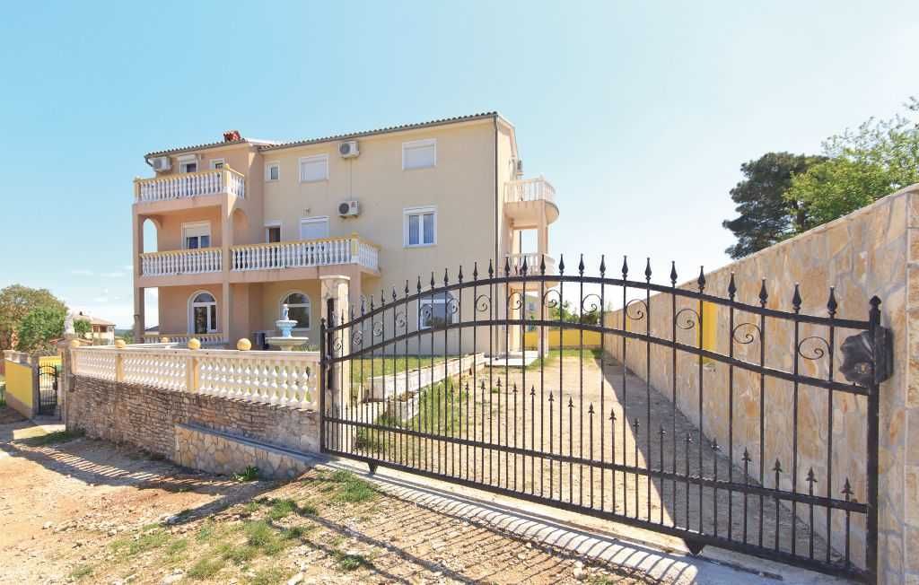 Wakacje, Chorwacja, Istria, apartament z basenem dla 4 osób