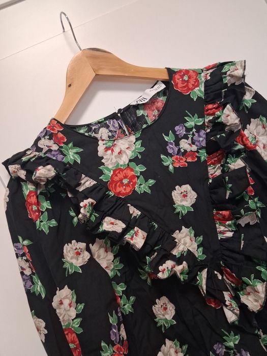 Zara czarna bluzka damska w kwiaty M