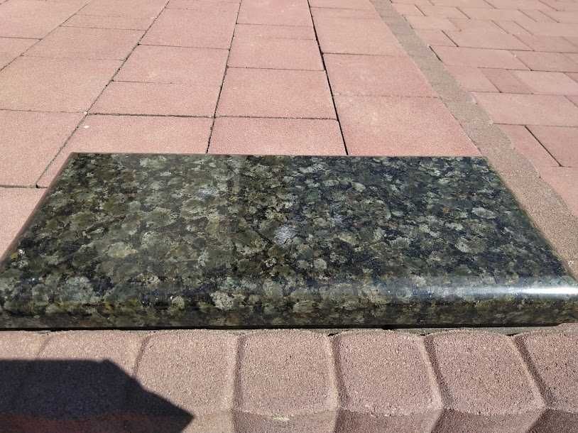 płyta nagrobna granitowa na znicze