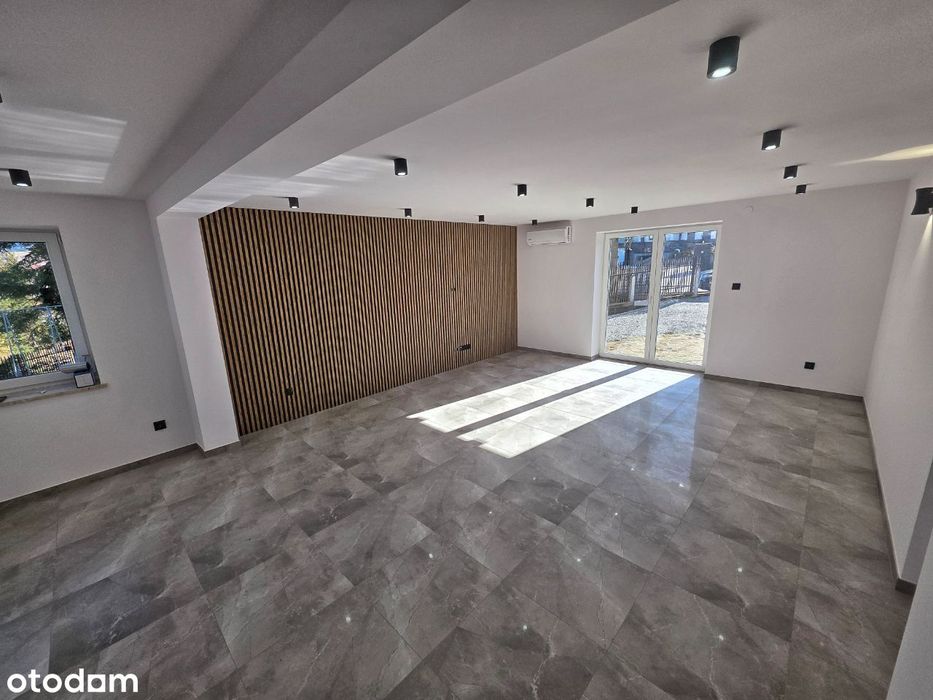 Nowoczesny dom na sprzedaż – Konina gm. Niedźwiedź