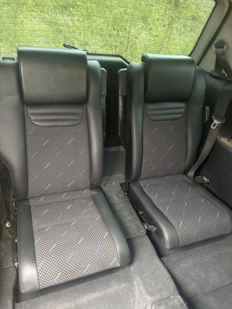 Fotele recaro opel zafira opc 3rzedy