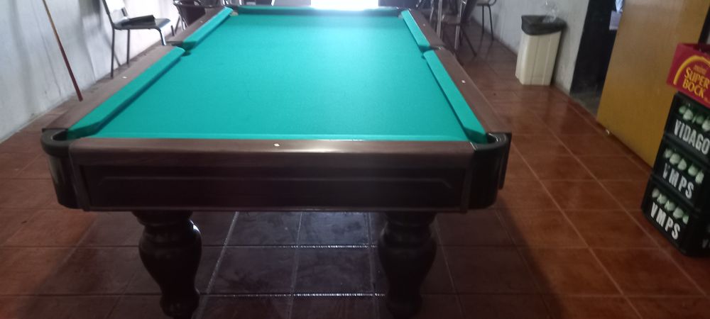 Bilhar usado  carrinho   mais pequeno que o normal *montagem incluída