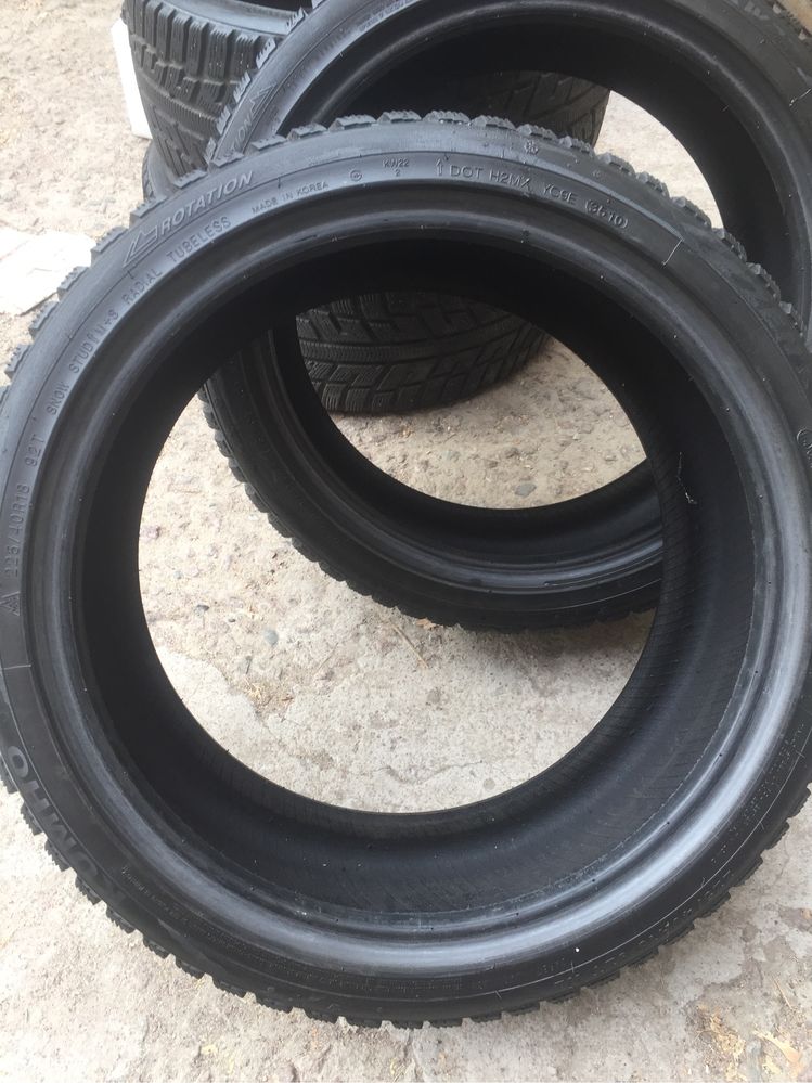 Kumho 225/40 R18 зима