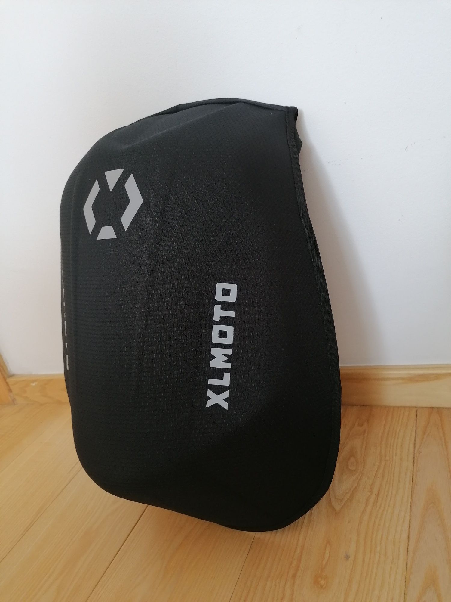 Plecak motocyklowy wodoodporny usztywniany profilowany