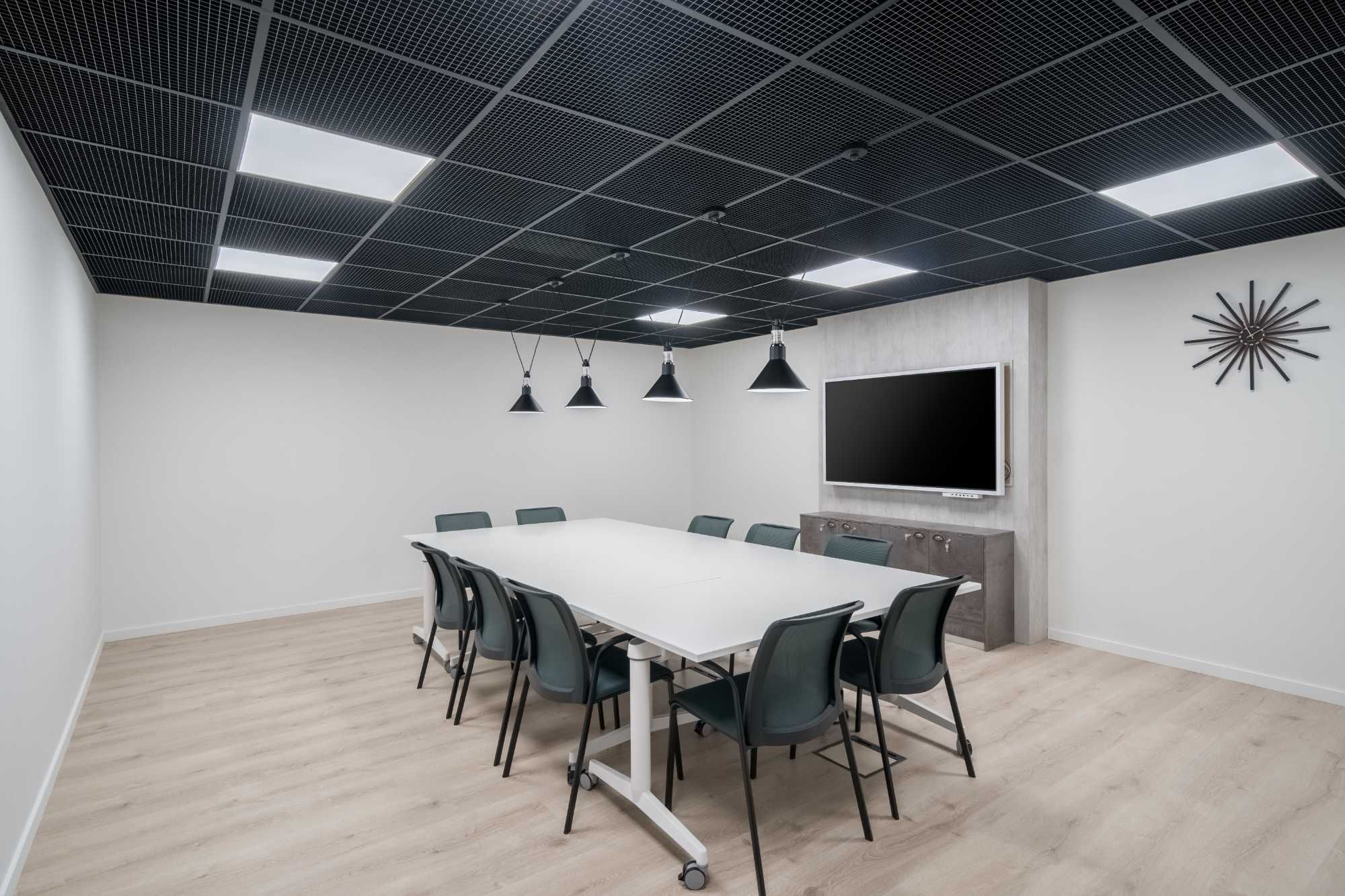 Wynajem biura w WROCŁAW:Prywatna 5-osobowa w Regus Diamentum
