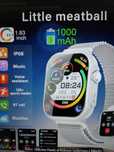 Smartwatch Fitness Tracker srebrny z akumulatorem 1000 mAh na 100 dni.