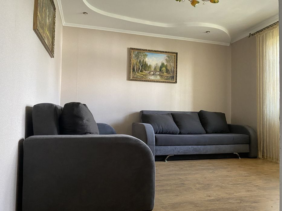 Здається дворівнева квартира Фільварок на довготривалий термін