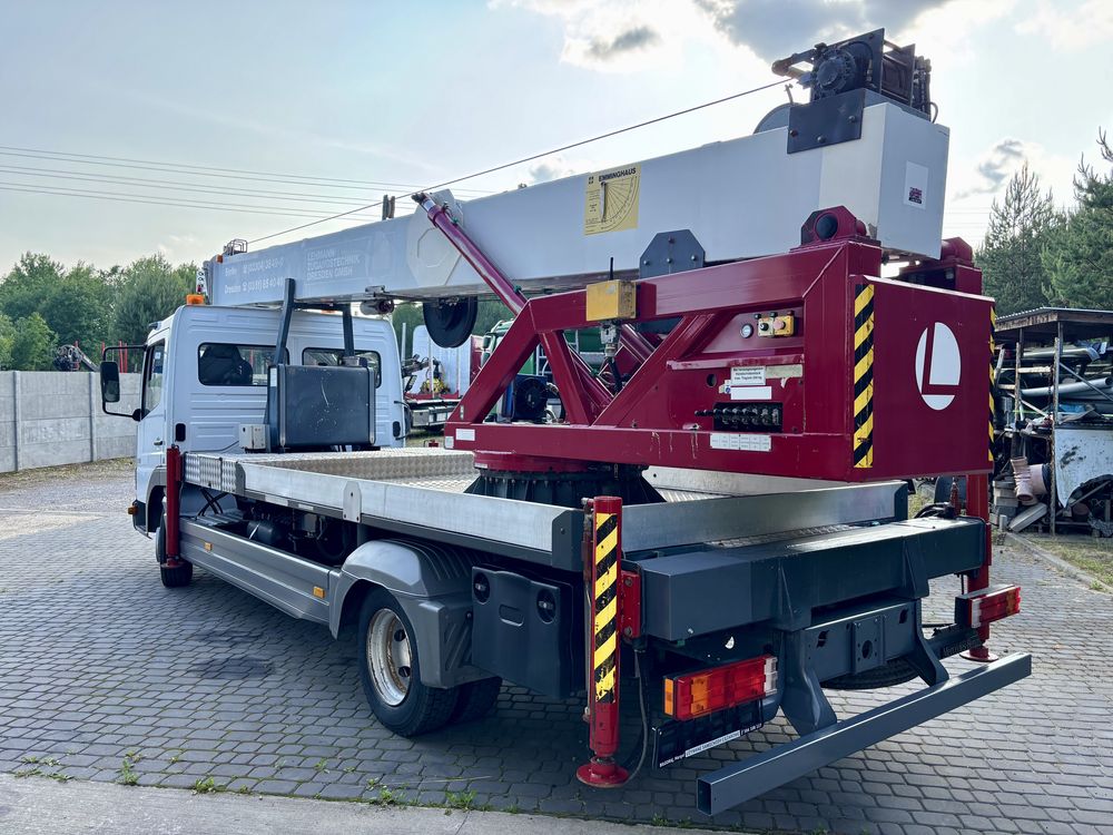 Dzwig dekarski Klaas 33m Bocker Sprowadzony Mercedes Atego