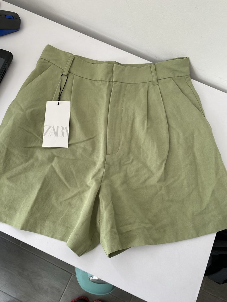 Жіночі шорти з льону бермуди S Zara