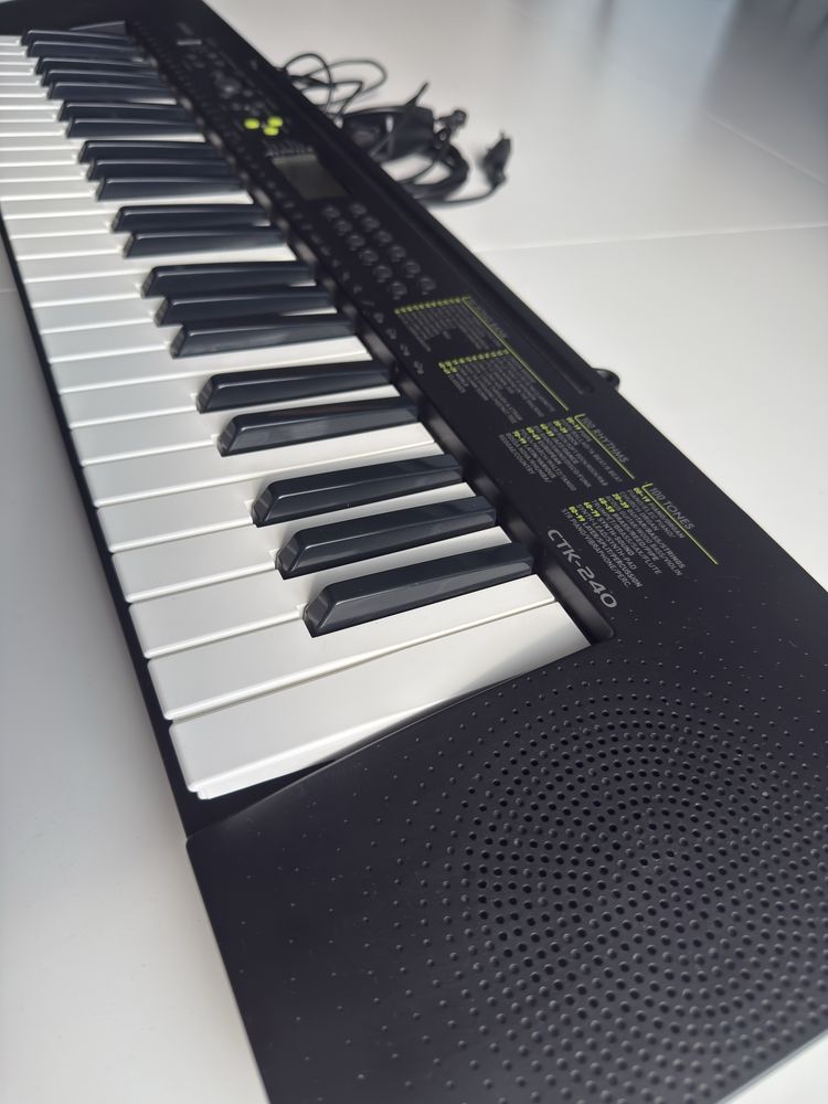 Casio CTK-240 Keyboard