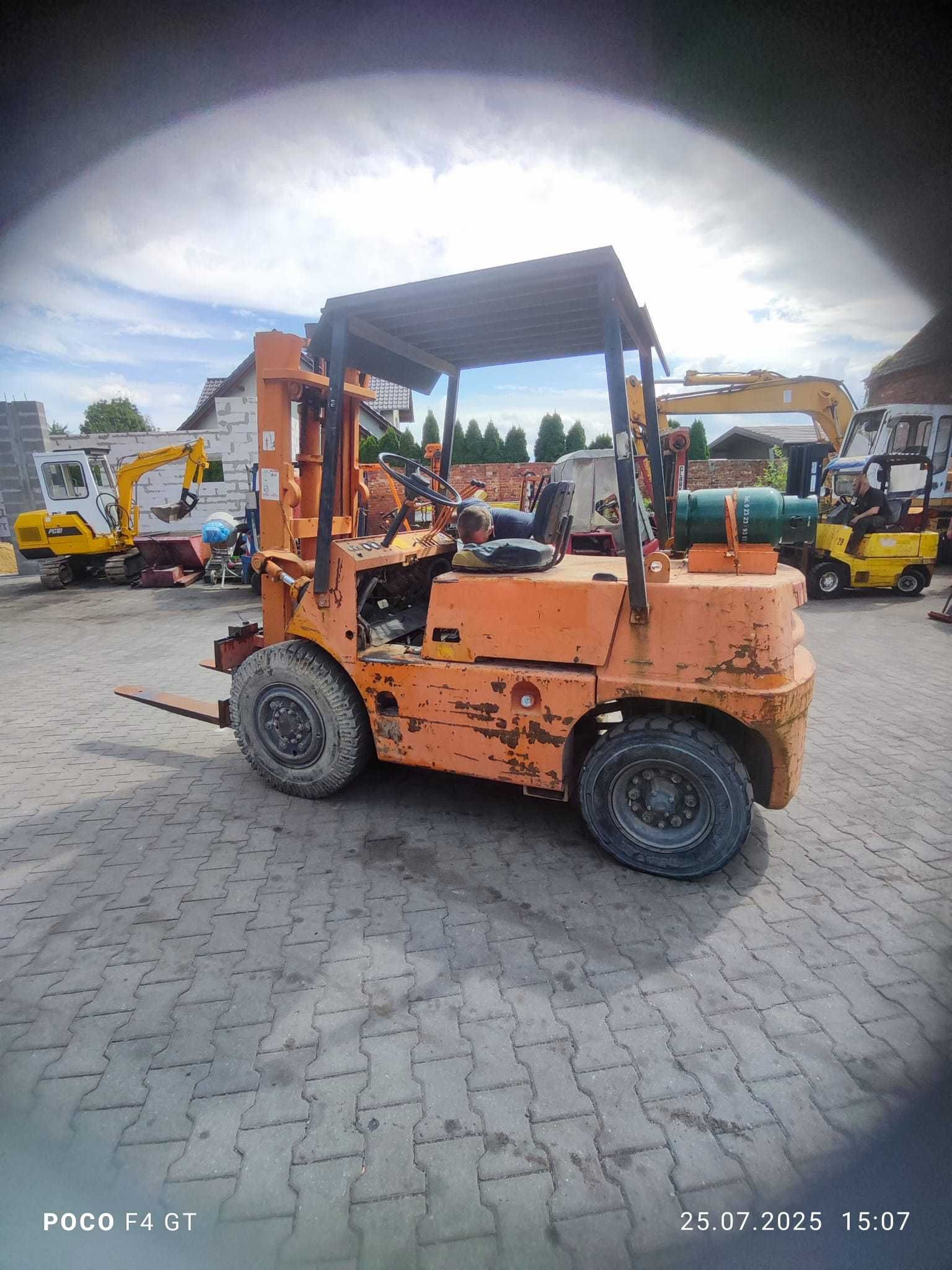 Wózek Widłowy Toyota 2FG 35 3,5 Tony LPG Terenowy Pompowane Sprawny