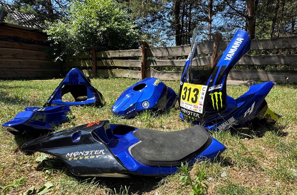 Owiewki torowe yamaha R1 rn32